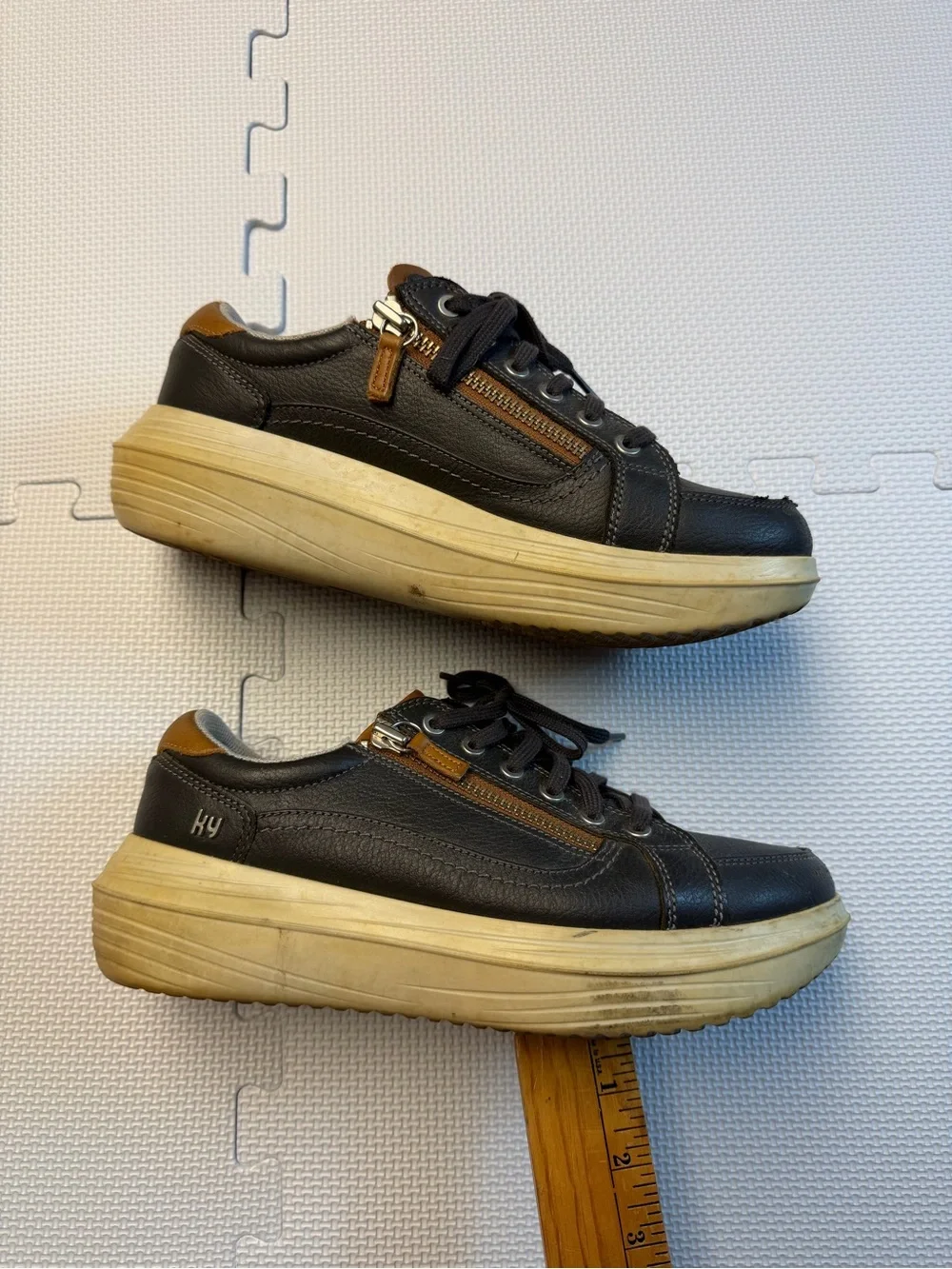 KYBUN MEN'S CAROUGE 20 size 8.5 US EU 41 2/3